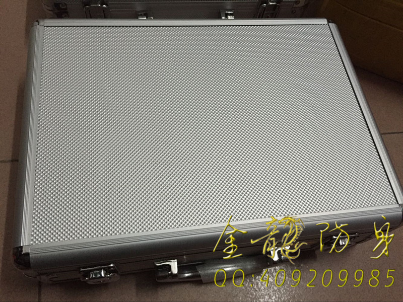 正規野外防身電警棍買啥子好