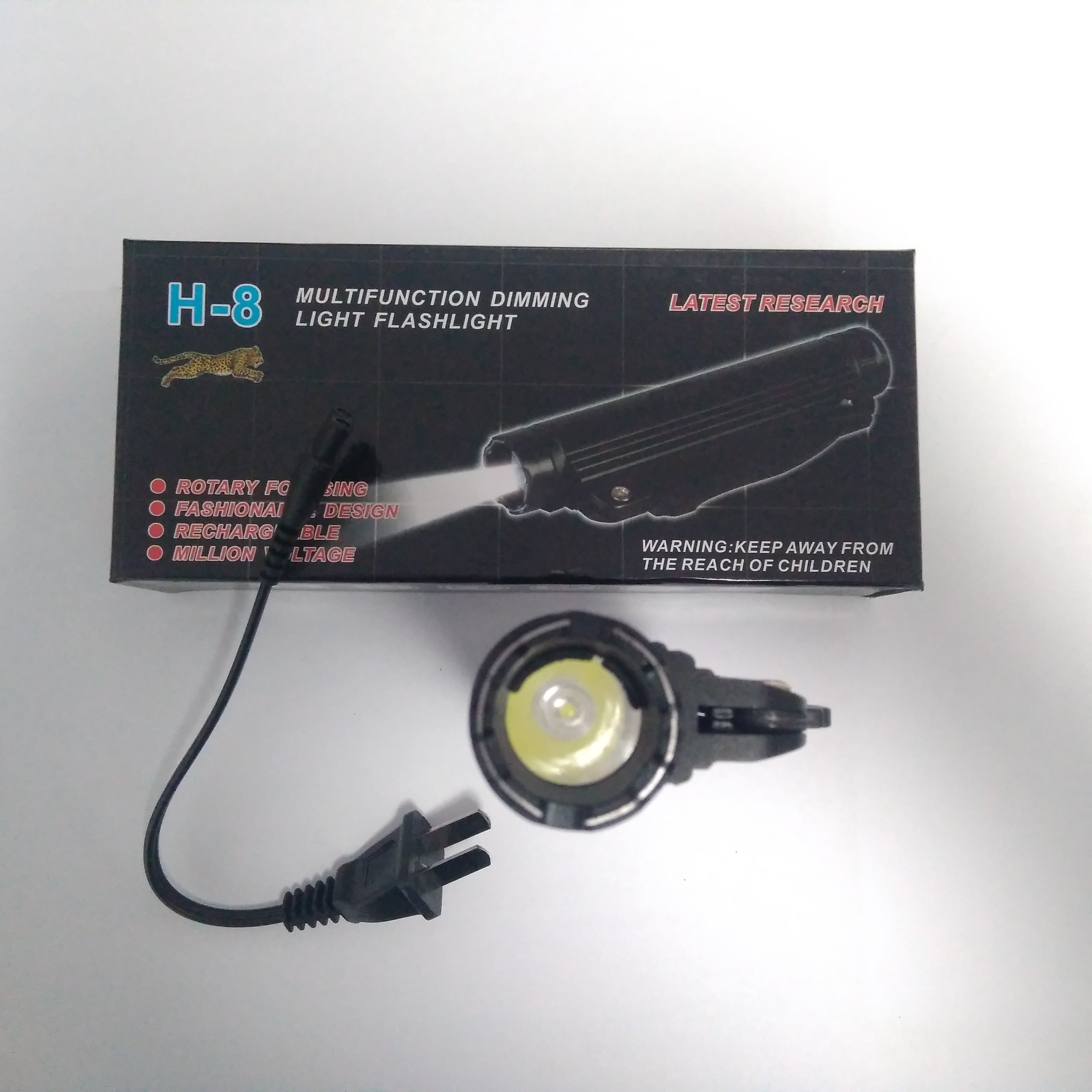 新款戰狼H-8型防狼電擊棒